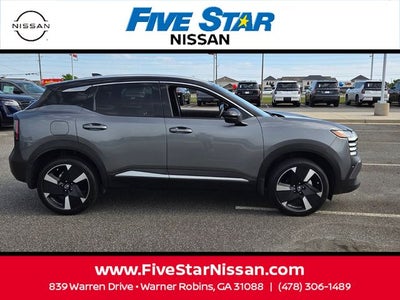 2025 Nissan Kicks SR