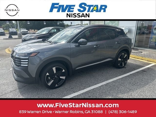 2025 Nissan Kicks SR