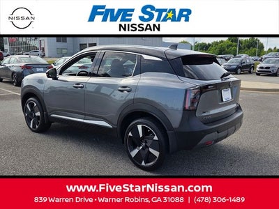 2025 Nissan Kicks SR