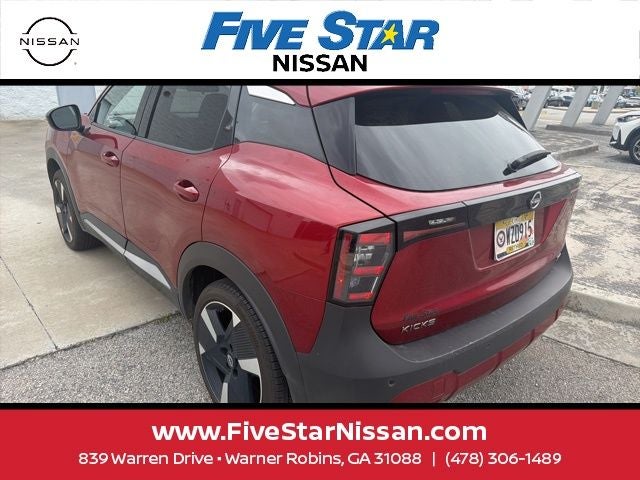 2025 Nissan Kicks SR