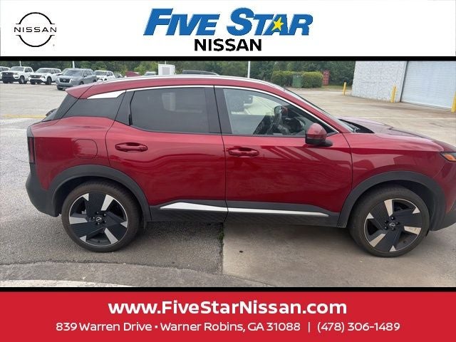 2025 Nissan Kicks SR