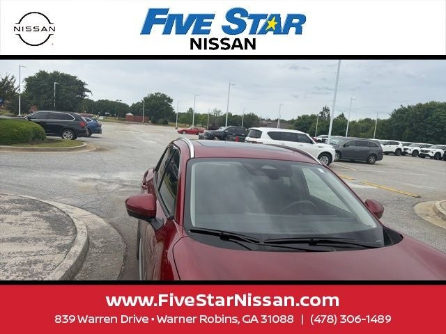 2025 Nissan Kicks SR