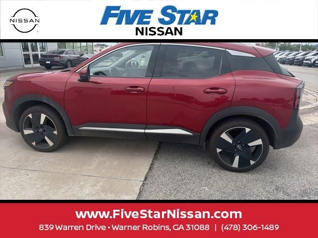 2025 Nissan Kicks SR
