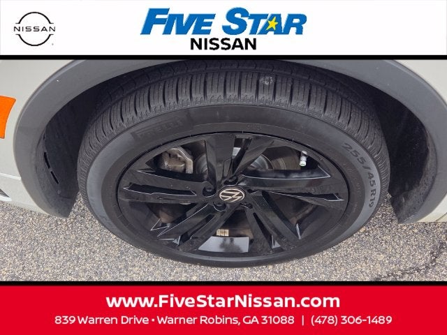 2024 Volkswagen Tiguan 2.0T SE R-Line Black