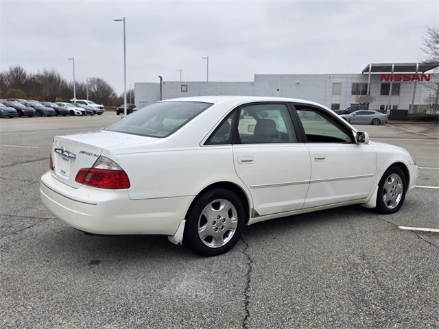 2003 Toyota Avalon XLS