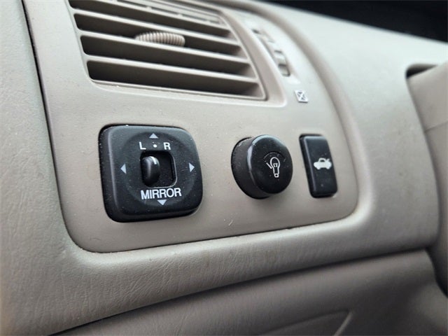 2003 Toyota Avalon XLS