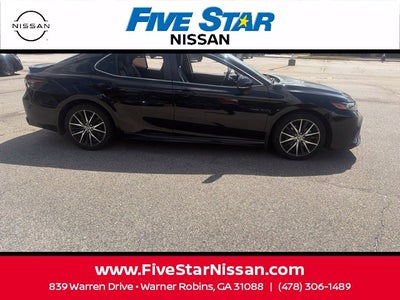 2024 Toyota Camry SE