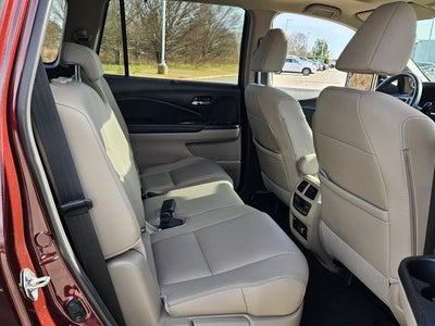 2019 Honda Pilot Touring 8 Passenger