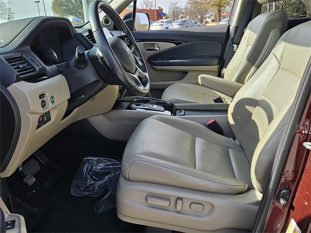 2019 Honda Pilot Touring 8 Passenger