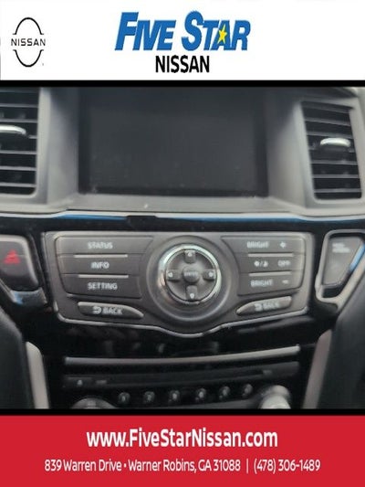 2015 Nissan Pathfinder SV