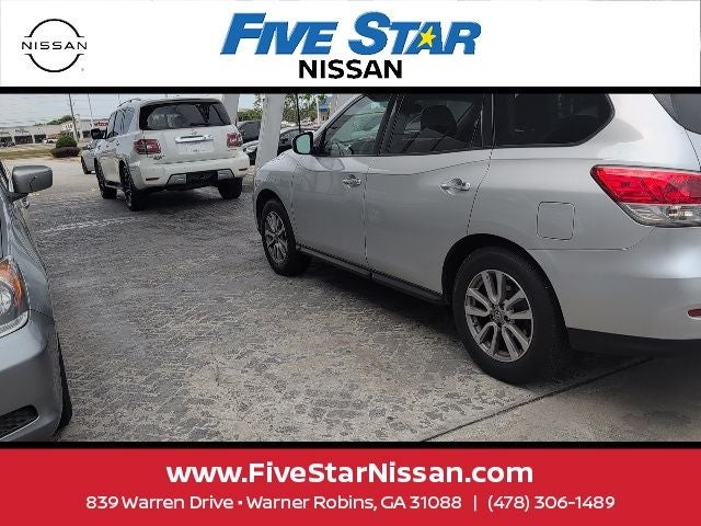 2015 Nissan Pathfinder SV
