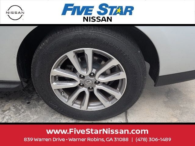 2015 Nissan Pathfinder SV