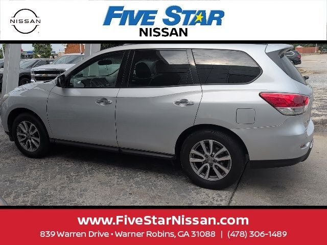 2015 Nissan Pathfinder SV