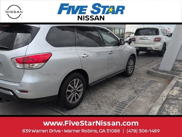 2015 Nissan Pathfinder SV