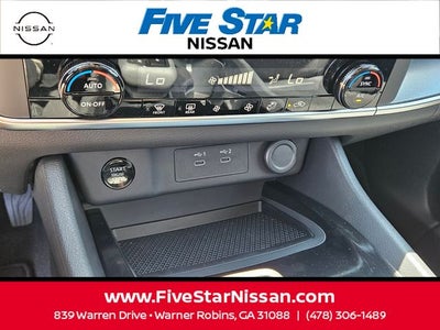 2026 Nissan Rogue SV