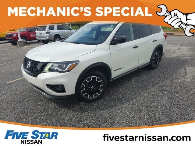 2020 Nissan Pathfinder SV