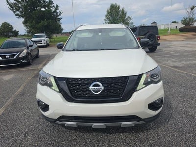 2020 Nissan Pathfinder SV