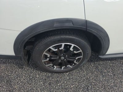 2020 Nissan Pathfinder SV