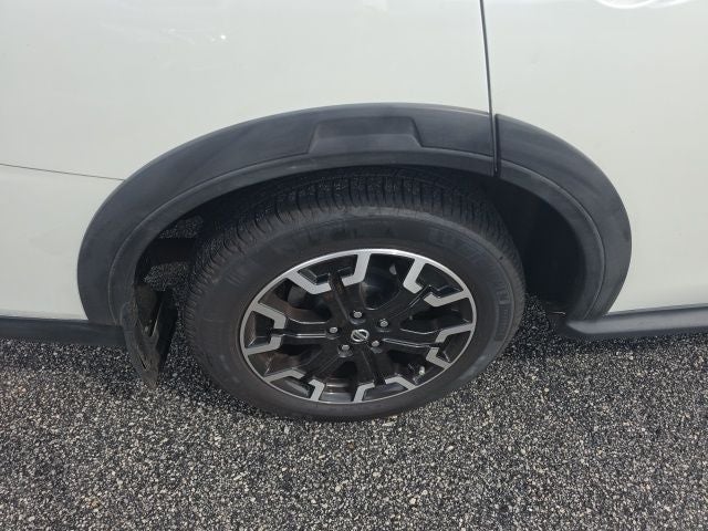 2020 Nissan Pathfinder SV
