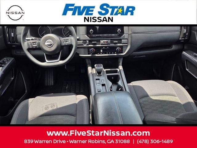 2024 Nissan Pathfinder S