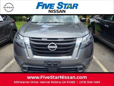 2024 Nissan Pathfinder S