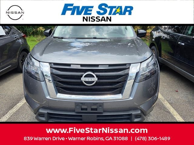 2024 Nissan Pathfinder S