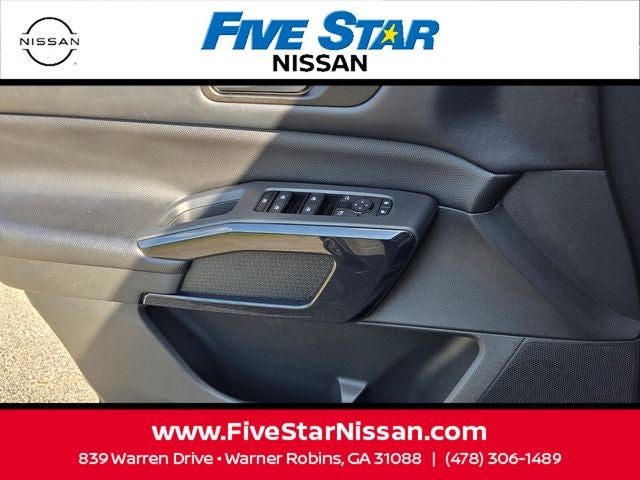 2024 Nissan Pathfinder S