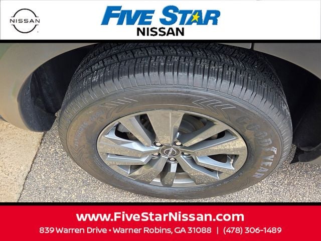 2024 Nissan Pathfinder S