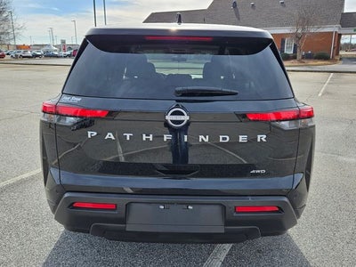 2023 Nissan Pathfinder S