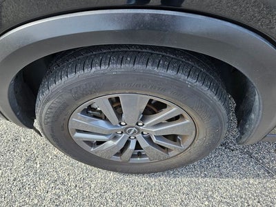 2023 Nissan Pathfinder S