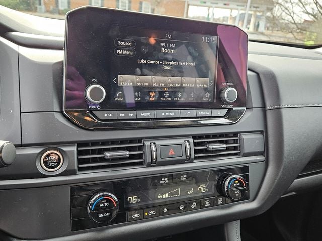 2023 Nissan Pathfinder S