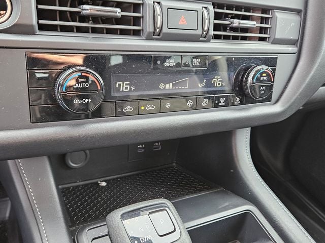 2023 Nissan Pathfinder S