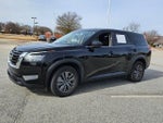 2023 Nissan Pathfinder S