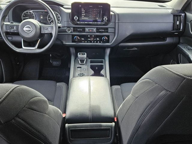 2023 Nissan Pathfinder S