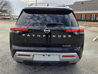 2025 Nissan Pathfinder Platinum
