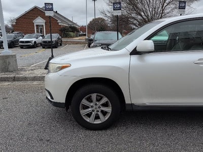2013 Toyota Highlander Base