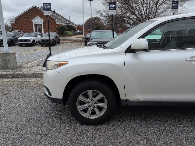 2013 Toyota Highlander Base