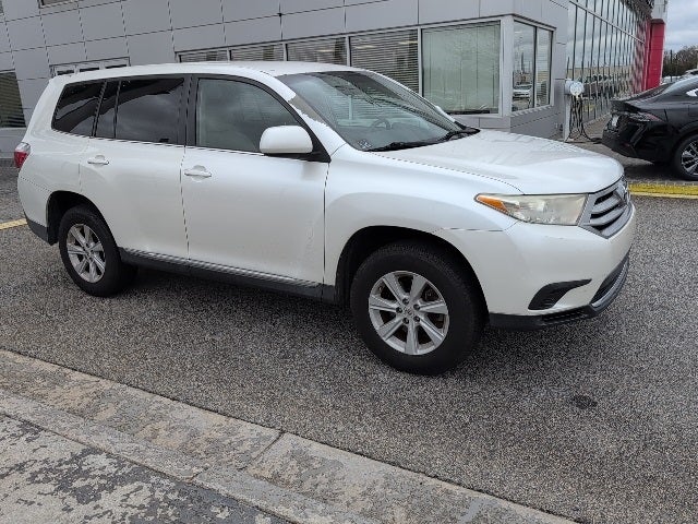 2013 Toyota Highlander Base