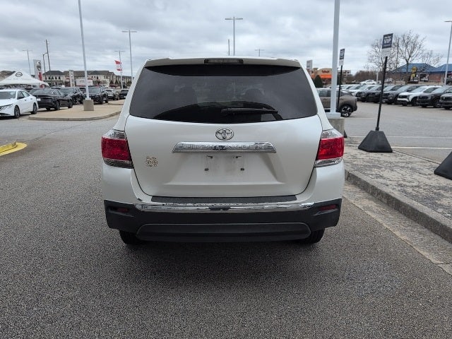 2013 Toyota Highlander Base