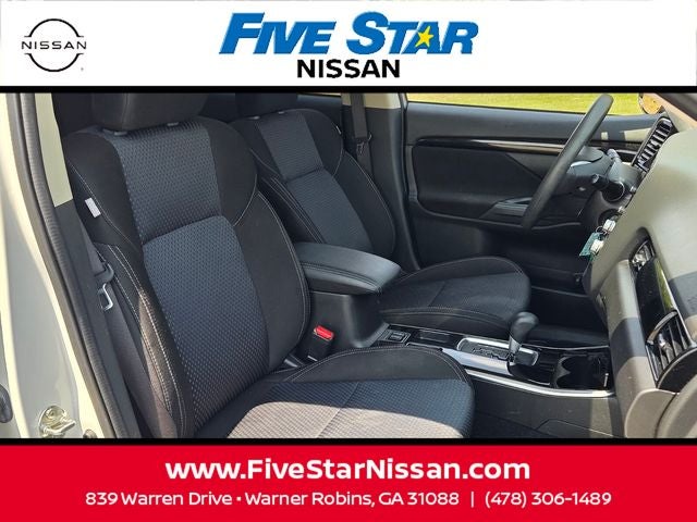 2020 Mitsubishi Outlander ES