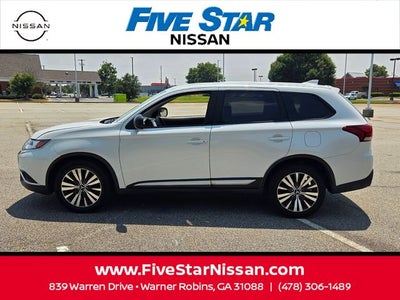 2020 Mitsubishi Outlander ES