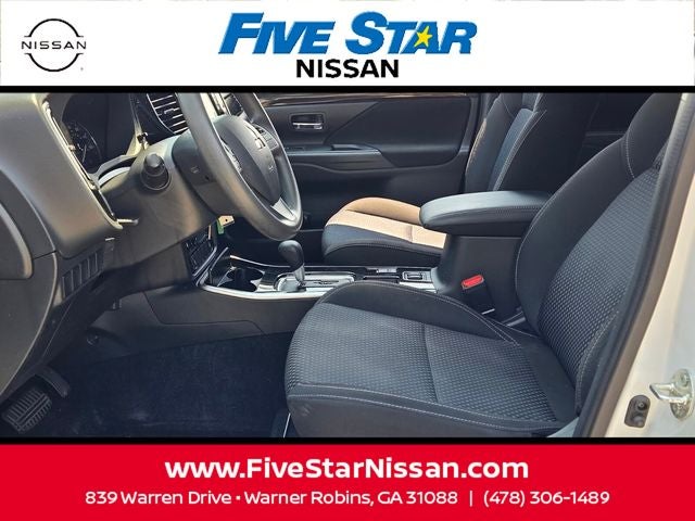 2020 Mitsubishi Outlander ES