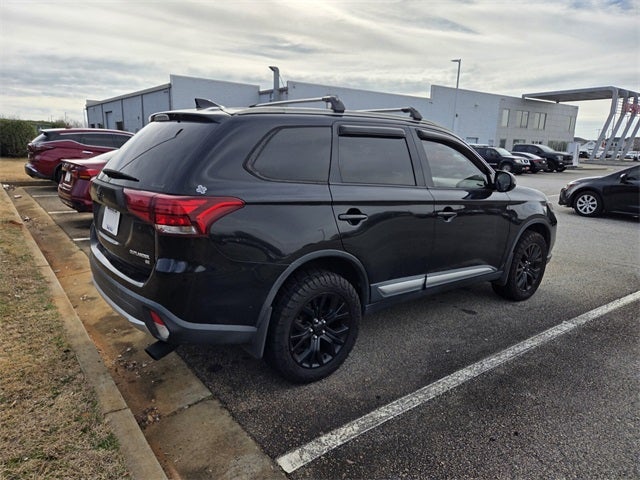 2017 Mitsubishi Outlander SE