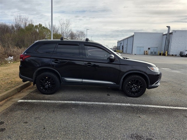 2017 Mitsubishi Outlander SE