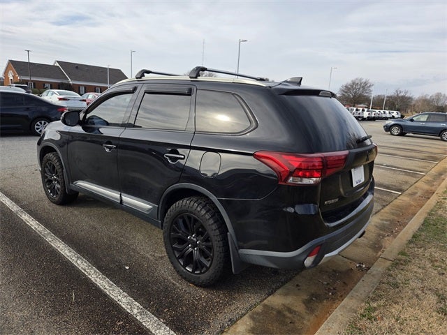 2017 Mitsubishi Outlander SE