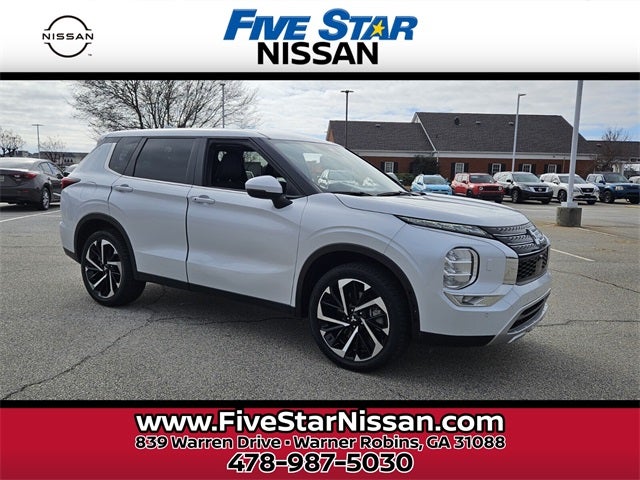 2024 Mitsubishi Outlander SE Black Edition