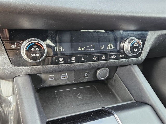 2024 Mitsubishi Outlander SE Black Edition