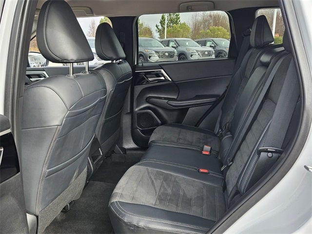 2024 Mitsubishi Outlander SE Black Edition