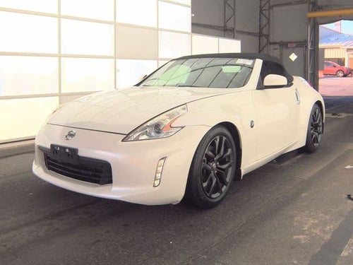 2017 Nissan 370Z Touring