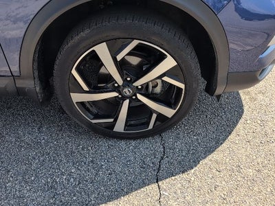 2021 Nissan Rogue Sport SL